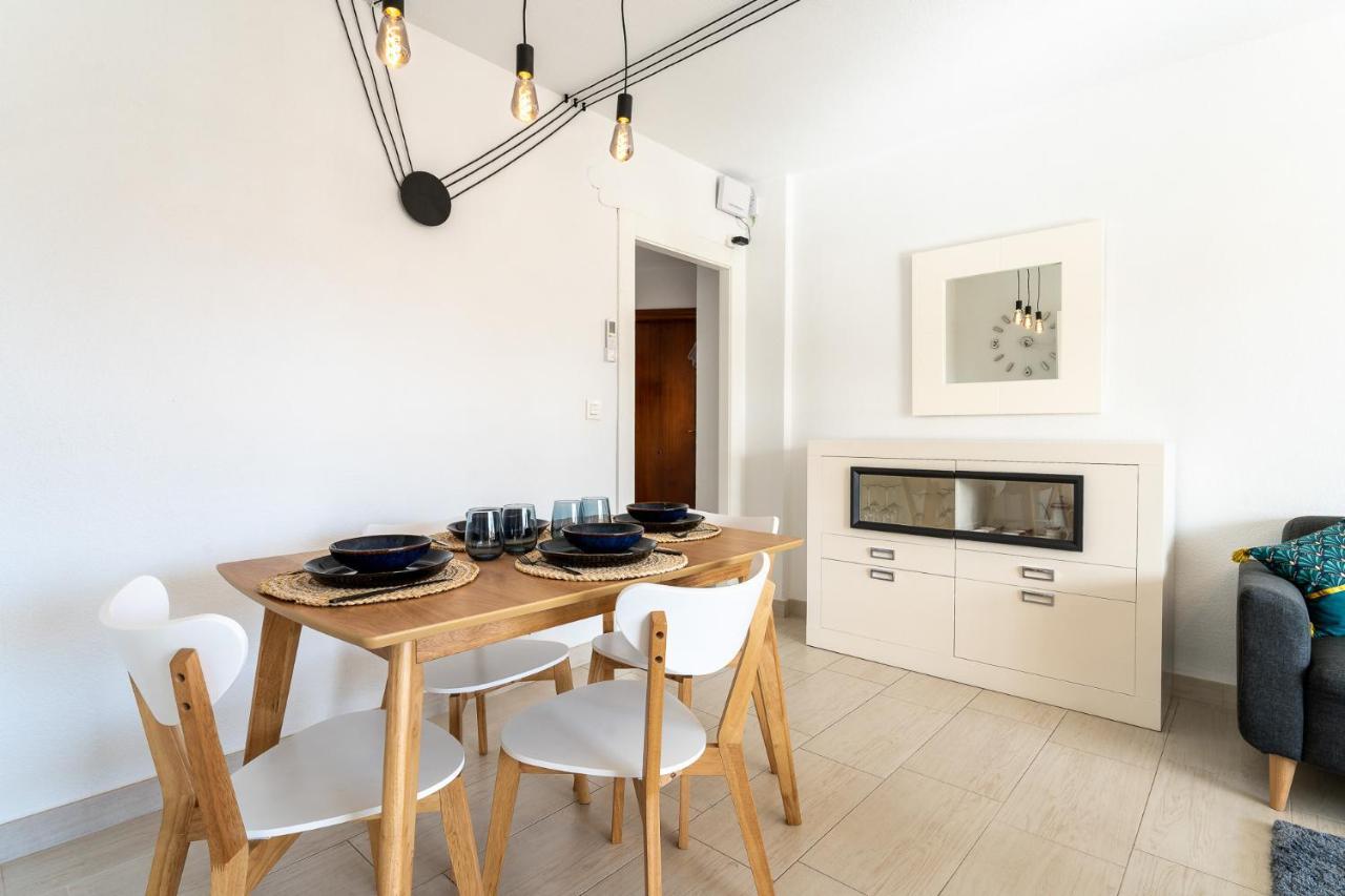 טורמולינוס Sea View 2 Bedroom Apartment 2 Min Away From The Beach מראה חיצוני תמונה